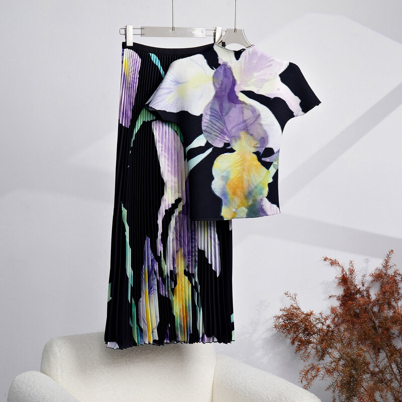 Miyake Plissee Frauen elegante Slim Fit T-Shirt Frühling und Herbst Pflanze Blume Falten rock zweiteiliges Design kleines Modeset