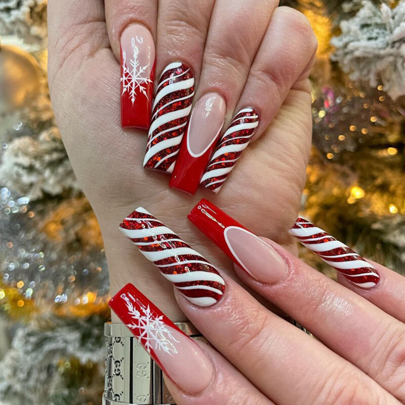 Французский накладные ногти для женщин красные линии Снежинка узор Рождество искусственные ногти для женщин и девочек маникюрный салон дома