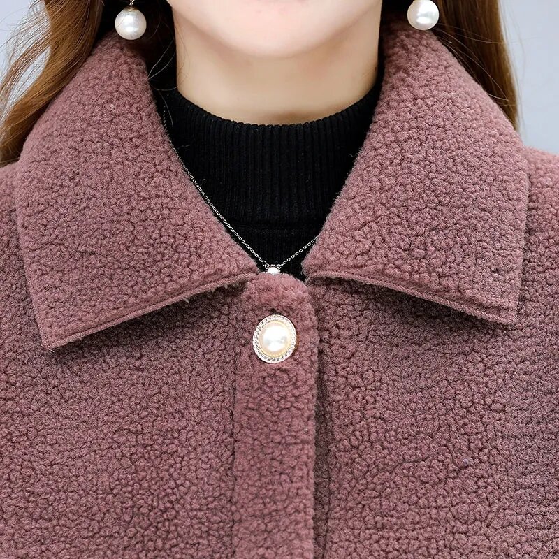 Wintermantel Frauen Parkas Imitation Lamm Fleece Mantel neue weibliche lange Jacke mittleren Alters dicke körnige Samt Oberbekleidung 5xl