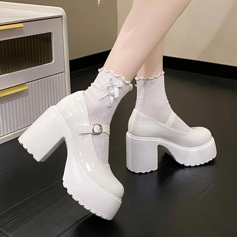 Zapatos de tacón alto con plataforma para mujer, calzado de tacón grueso gótico con hebilla y Correa, color blanco, a la moda