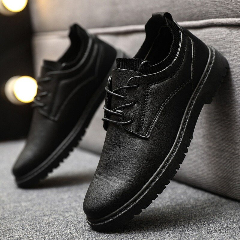 Heren Lederen Casual Schoen Comfortabele Anti-Slip Outdoor Slip Sneakers Voor Heren Ronde Hoofd Business Jurk Schoenen Zapatos Hombres