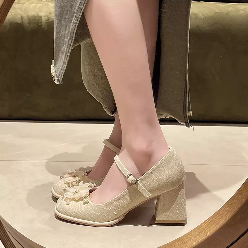 Francuskie buty ślubne Marilyn na wysokim obcasie dla kobiet na wiosnę/lato/jesień 2024 nowy jedwab, diament wodny, linia kwiatów, wysokie obcasy