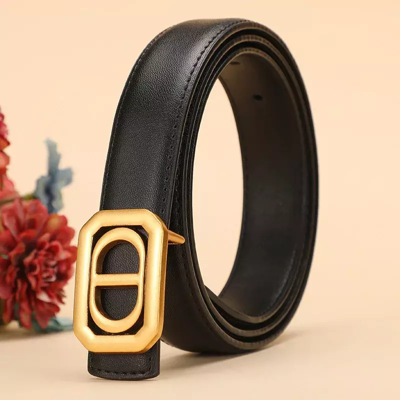 Factory Direct Supply of The New Cow Leather Belt CD Belt Ladies Simple Fashion Cow Leather Belt Womens Luxury Designer Clothes