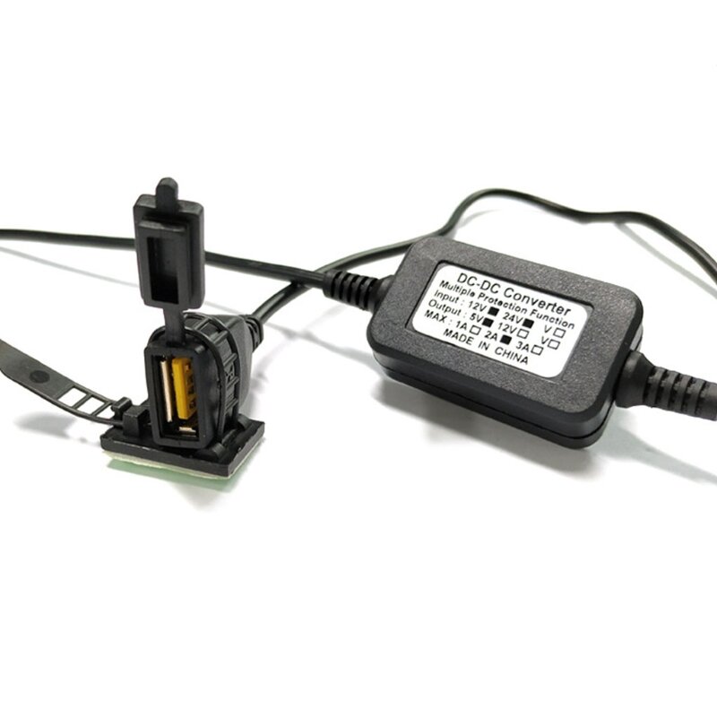 A70F Eenvoudige installatie 12-24V motorstopcontact met stofdicht deksel USB-oplader Stuurverlengingsoplader