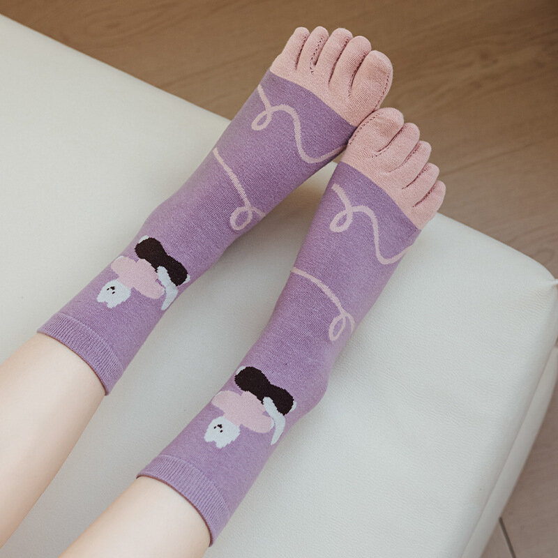Милые носки до щиколотки с 5 пальцами, женские хлопковые носки-лодочки с изображением медведя, белые модные повседневные носки Харадзюку для девочек с изображением невидимых пальцев, 4 сезона