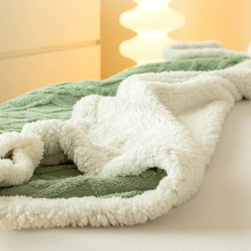 Um Cobertor De Tapeçaria Cobertor Tafurong Cobertor De Lã De Cordeiro Espessado Quente Lazer Cobertor Escritório Nap Cobertor