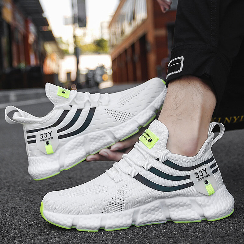 New in Men Sneakers Breathable Running Shoes for Men sports Comfortable Classic Casual Shoes Men Athletic shoe Tenis Masculino