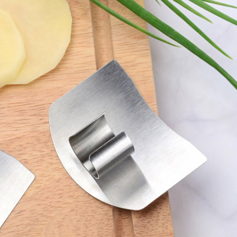 Stainless Steel Kitchen Tool Hand Finger Protector Anti-cut Knife Cut Slice Safe Guard Shredded Finger Guard Cooking Tool
