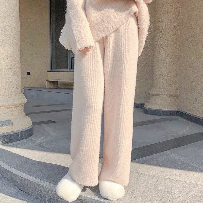 Thickened and Warm Imitation Mink Velvet Wide Leg Pants for Women in Autumn and Winter 2023 High Waisted Casual Pants
