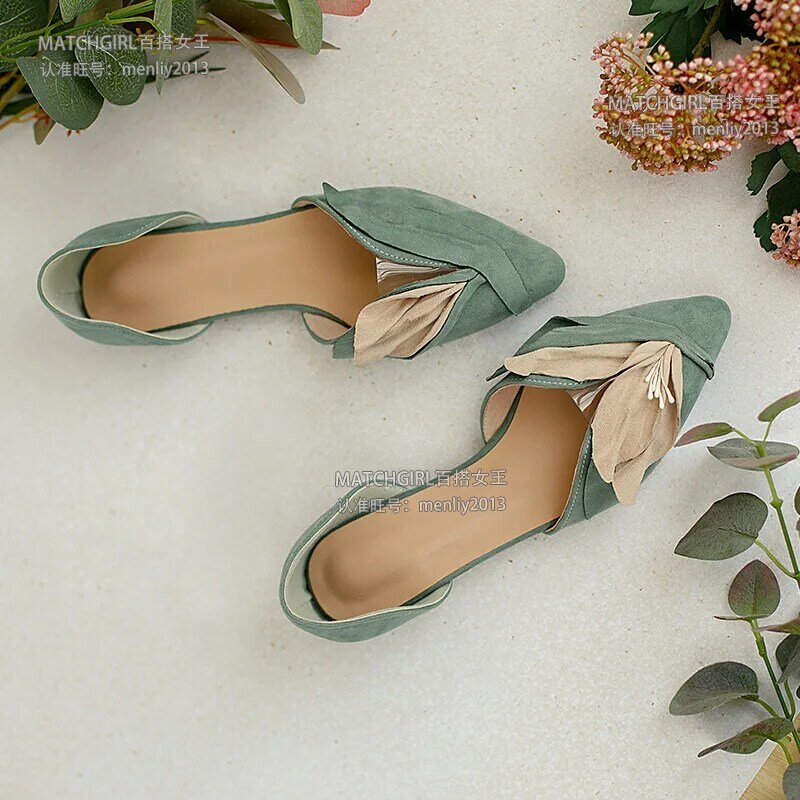 Design Sense Niche Low Heeled Pointed Small Fragrant Style Soft Sole Flat Sole Single Shoe for Women's New Summer Sandals
