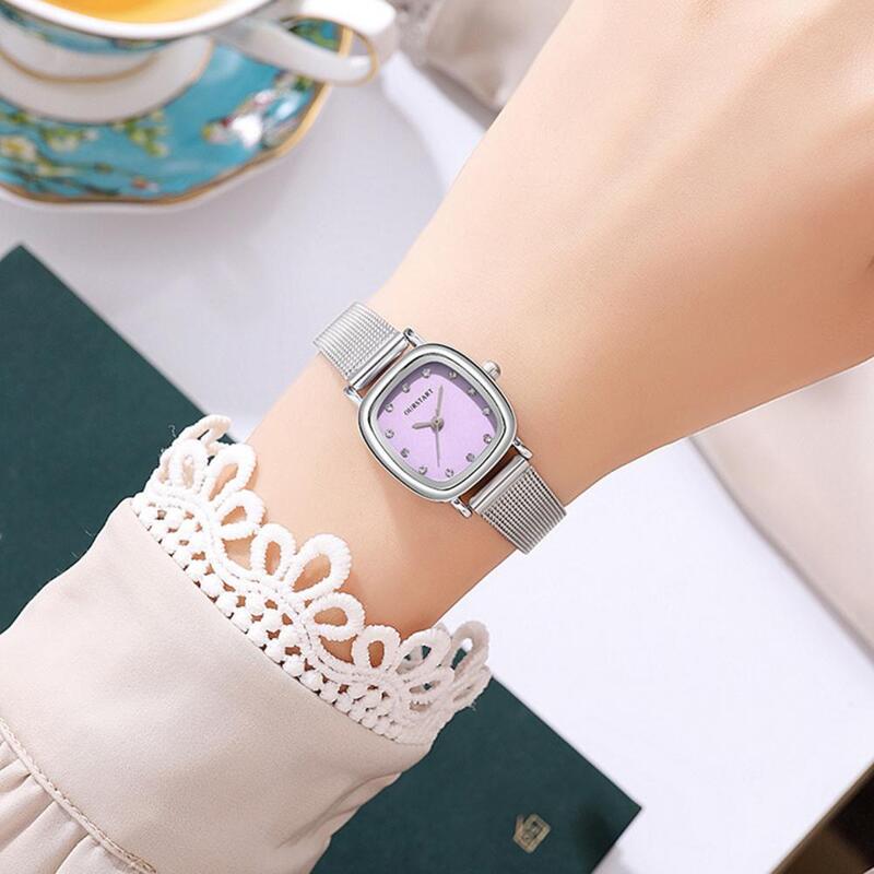 Jam tangan wanita, arloji Dial berlian imitasi persegi elegan dengan tali jala gerakan kuarsa minimalis untuk perempuan