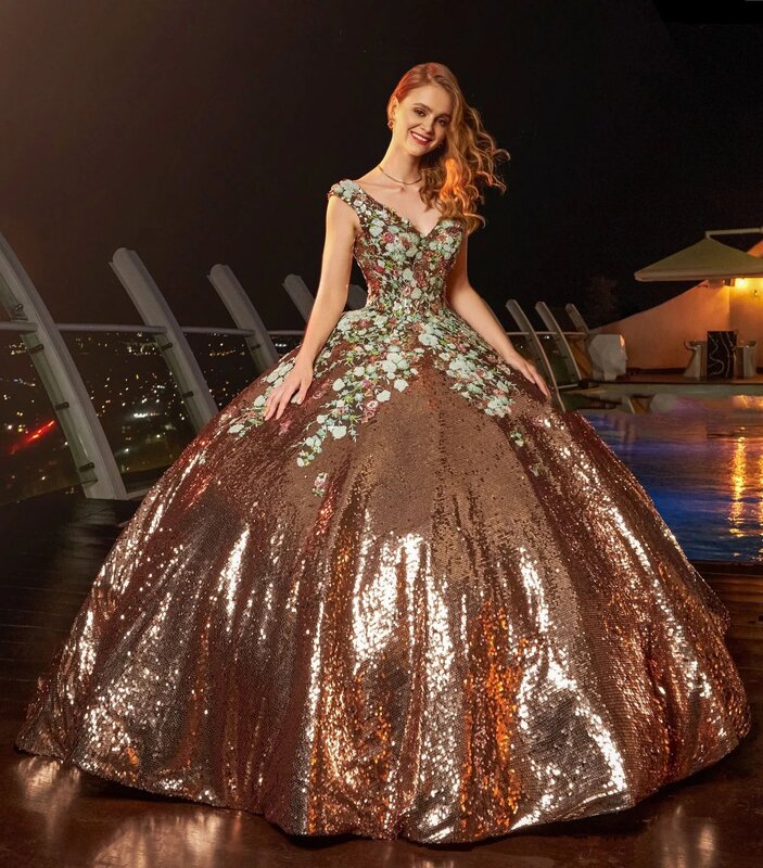 Brązowe sukienki księżniczki Quinceanera suknia balowa z dekoltem w szpic z cekinami aplikacje błyszczące słodkie 16 sukienek 15 Años meksykańskie