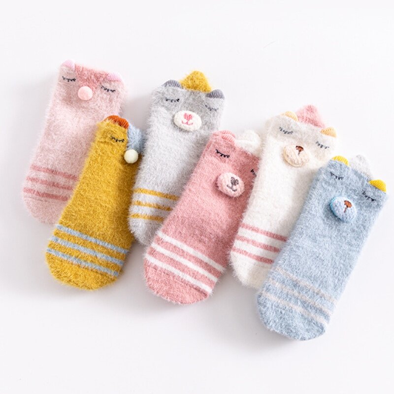 0-3 Jahre Babys ocken Mix color Middle Style schöne Jungen Mädchen Cartoon Winter warme rutsch feste Socken nach Hause