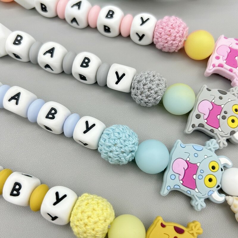 Personal isierte englische russische Alphabet Name Baby Perlen Clips Schnuller Halter Kette Beißring Anhänger Baby Zubehör Kawaii Geschenk