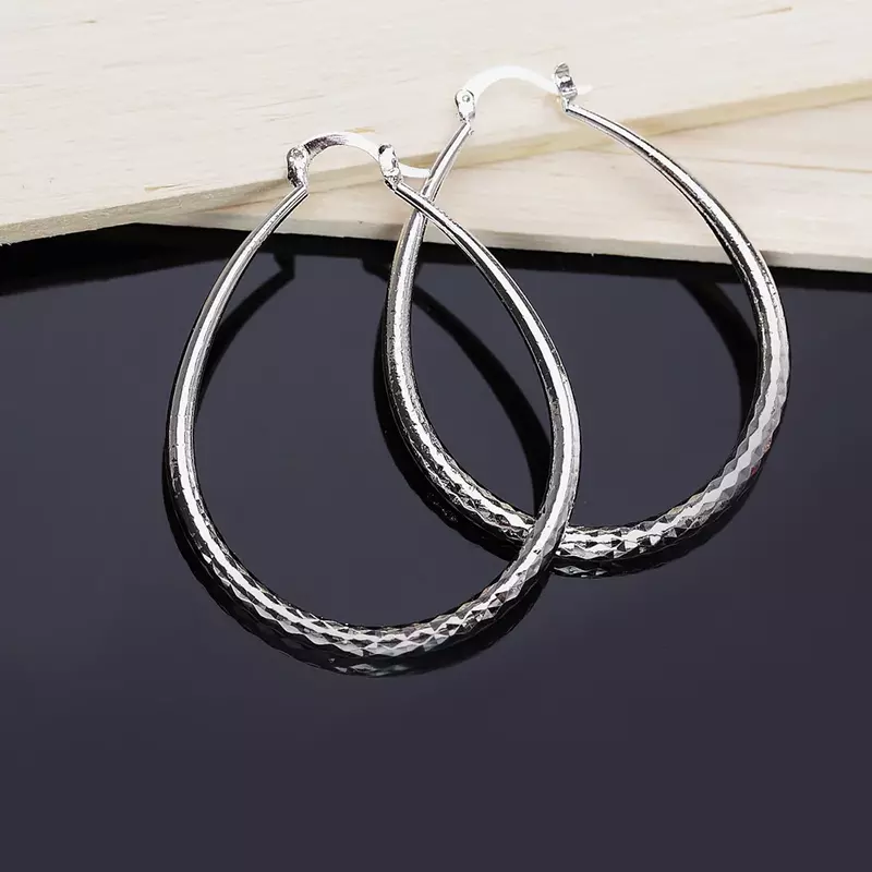 Anting-anting perak Sterling 925 mode jalanan untuk wanita perhiasan 4CM anting-anting lingkaran besar kualitas tinggi hadiah Natal
