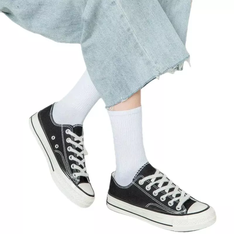 Jeseca-Calcetines largos de estilo Harajuku para hombre y mujer, medias informales de estilo Hip Hop, ropa de calle Vintage, color blanco y negro, Unisex