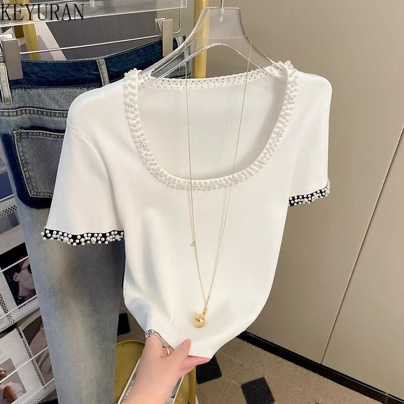 2024 Summer Pearls perline maglione lavorato a maglia a maniche corte t-shirt donna moda bianco scollo a U Slim Fit Crop Top Pull Femme Jumper