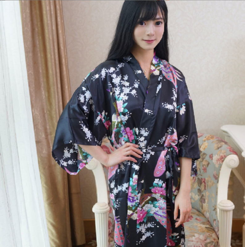 Chemise de nuit longue en satin pour femme, kimono japonais, robe confortable, pyjama pour femme, impression tendance, haute qualité, offre spéciale, nouveau