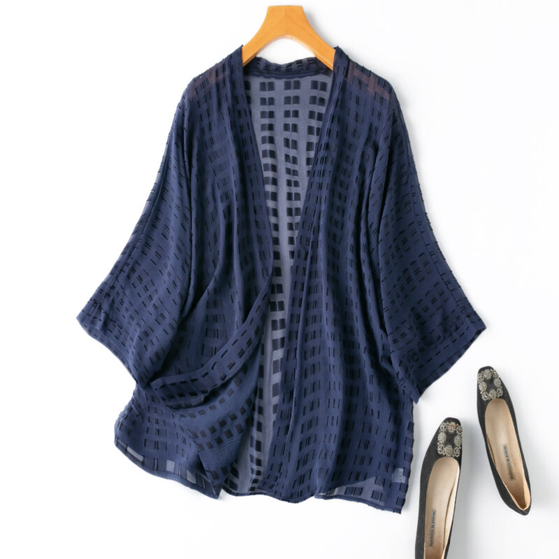 Tcyeek 100% Mulberry Silk Top Female Fashion Shawl Coat for Women Spring Summer Tops Bat Sleeve Thin Sunscreen Clothing 2024