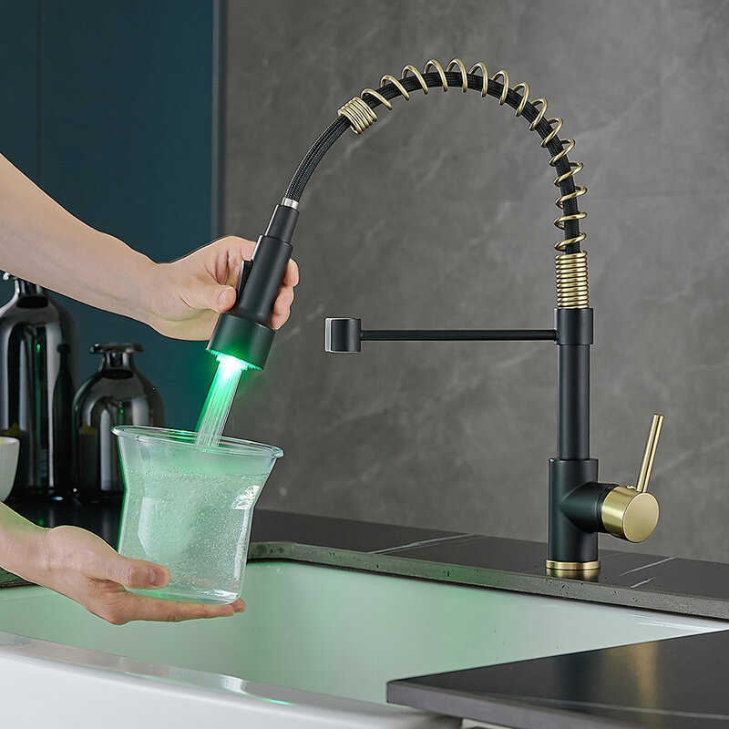 Küchen armaturen Bürste Messing Wasserhähne für Küchen spüle Ein hebel Pull-Down-Feder auslauf mischer Wasserhahn Heißkaltwasser kran 9009
