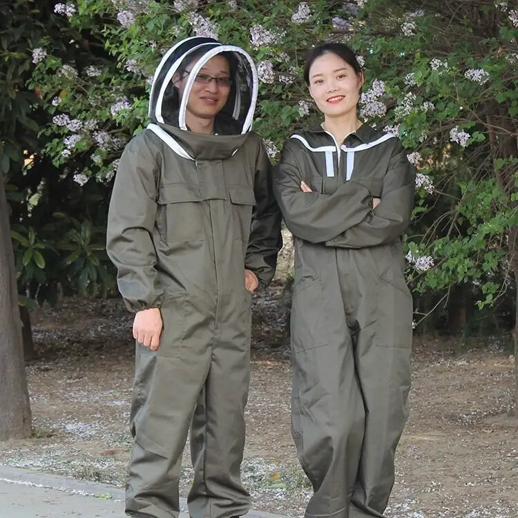 Full set of one piece breathable bee keeping clothes, thickened  protective clothing,  protective clothing,  keeping sp