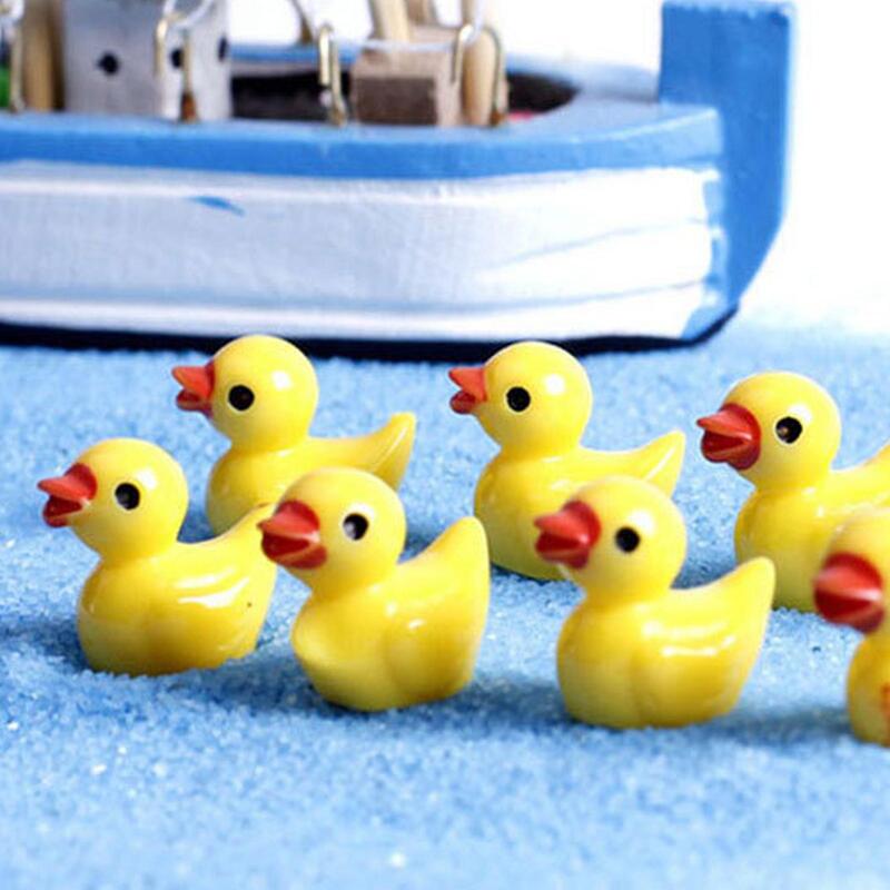 100/200Pcs Mini Resin Ducks Tiny Ducks Miniature Animal Figures for DIY Craft Micro Landscape Garden Aquarium Decorati