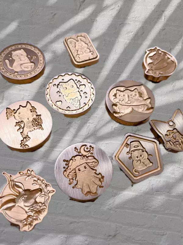 Sceau d'invitation d'enveloppe Kawaii en cuivre fin sculpté, sceau d'instituts de forme spéciale, série de chat animal mignon, bricolage multicouche, sceau de feu