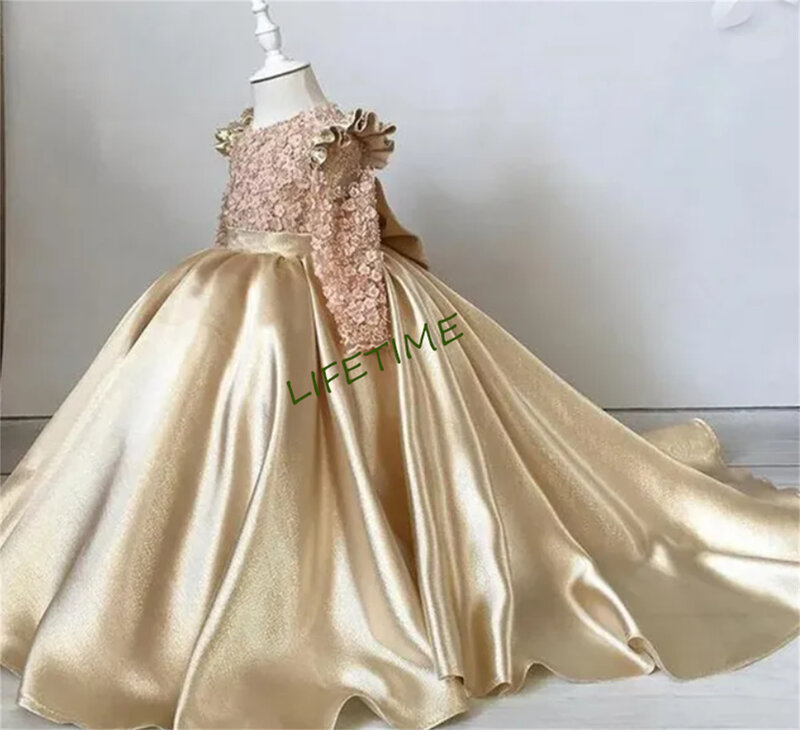 New Gold Flower Girl Dresses Ball Gown Satin Long Sleeves 3D Flowers Lilttle Princess Birthday Gowns with Big Bow