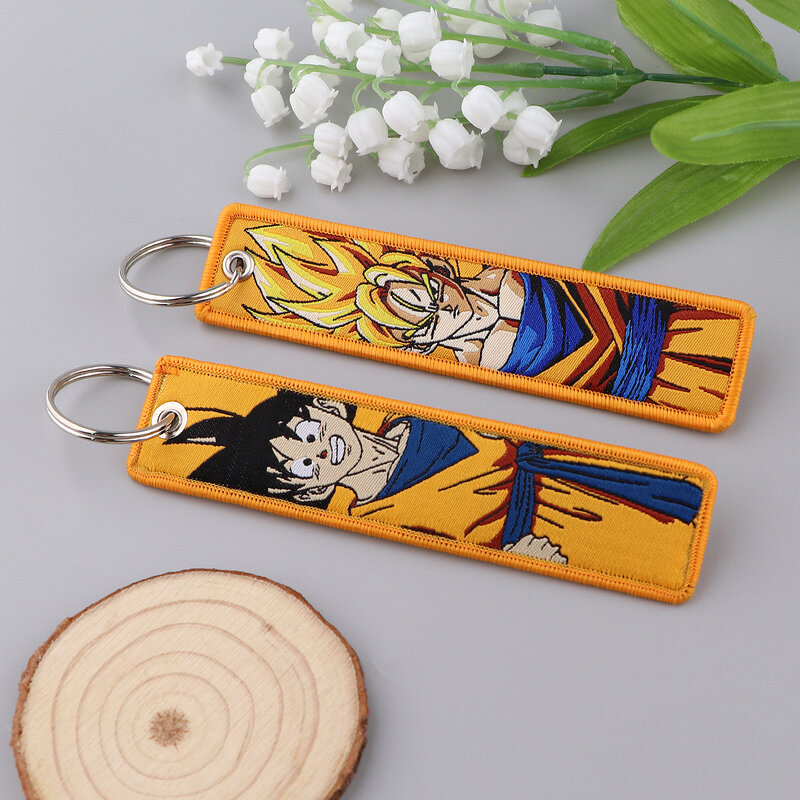 Llavero bordado japonés de coches para hombres y mujeres, etiqueta de Anime, soporte de llavero, accesorios de joyería, regalo, 1 piezas