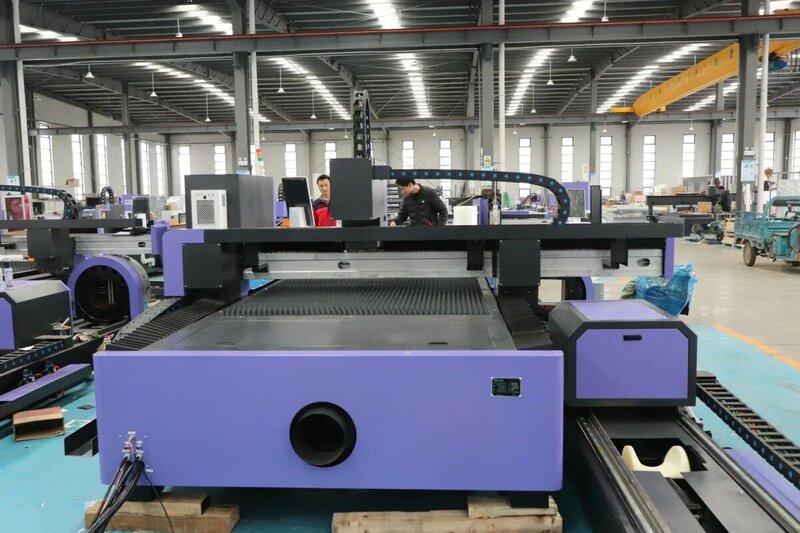 Carbon Metal Fiber Laser Cutting Machine, Equipamento de fibra óptica, CNC Metal Cutter, para chapa de aço inoxidável, 1000W, 2000W, 3kW, 3015