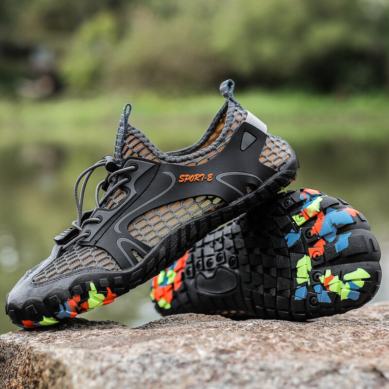 2024NEW Men Mesh Hiking Shoes Wearproof Rubber Upstream Quick-Dry Breathable Trekking Water Sports Sneakers Soft Good Grip