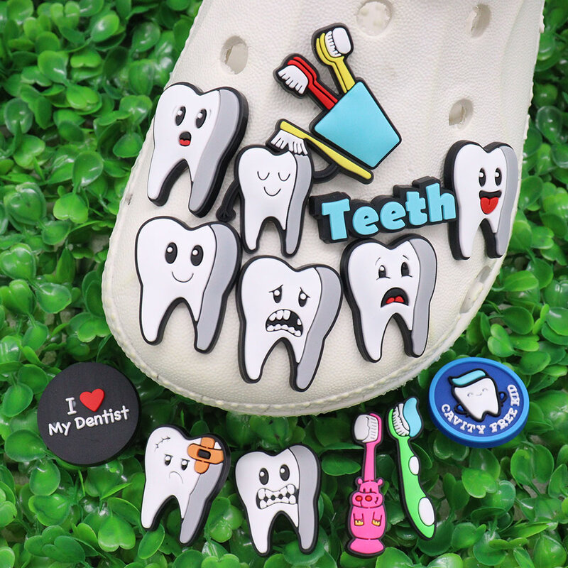 Dijes de PVC para la salud Dental de los niños, 1 piezas, dientes de conejo, hebilla de decaimiento Dental, decoraciones aptas para regalos de cumpleaños