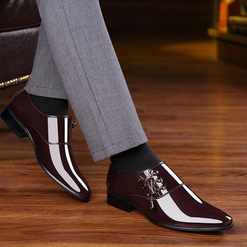 Men's Casual Leather Shoes Bright Casual Mens Dress Shoes Men Business Dress Leather Shoes  Pointed Toe Slip-On Men Wedding Shoe