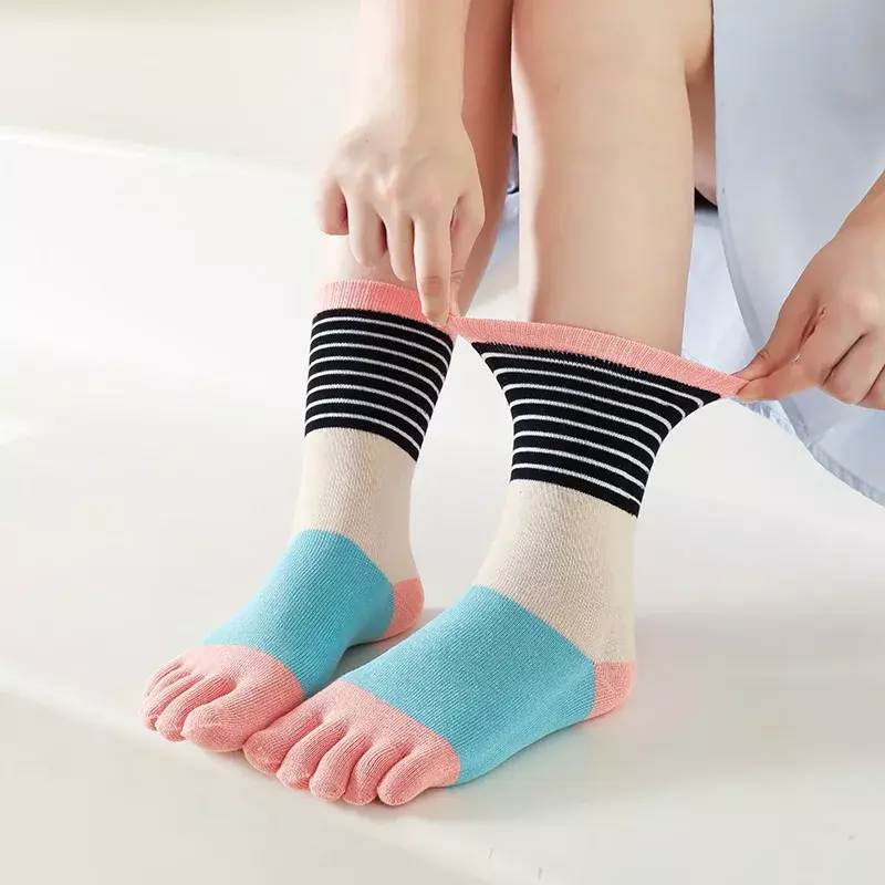 1 Pairs Women Cotton Five Finger Socks Colorful Stripes Split Toe Sports Socks kawaii Harajuku High Tube Five-Toe Split Toe Sock