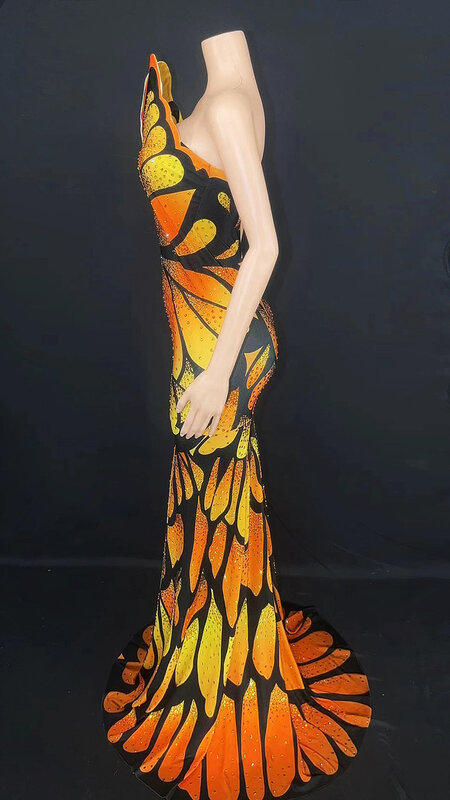 Customized Sexy Butterfly Sleeveless  Diamond Sequins Water Diamond Wrap Hip Dress Long Dress Performance Party Dress