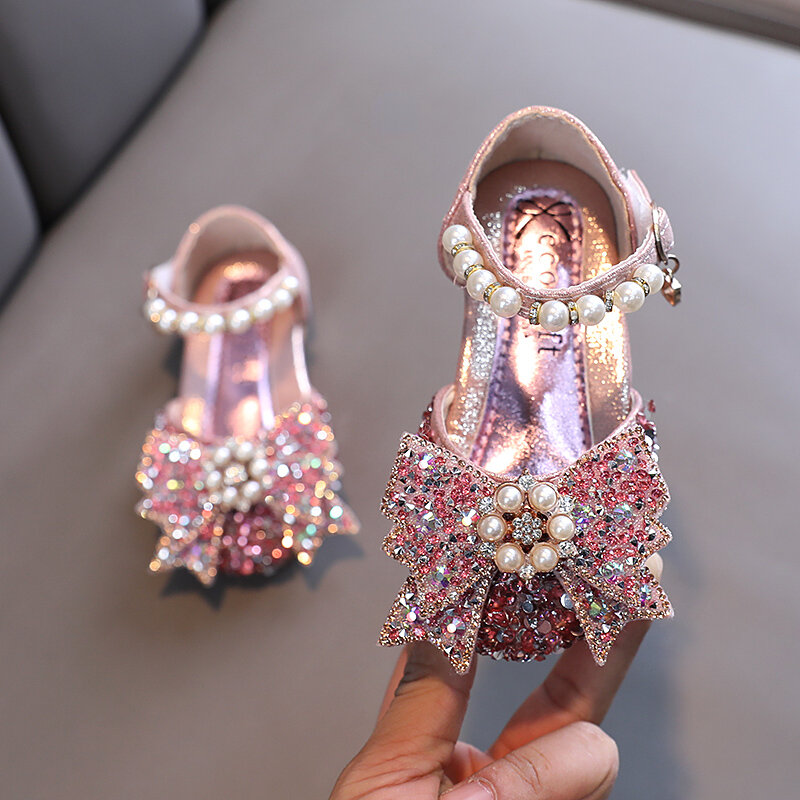 Children's Sequin Pearl Bow Sandals 2024 Cute Girls Princess Leather Shoes Kids Soft Bottom Performance Sandals