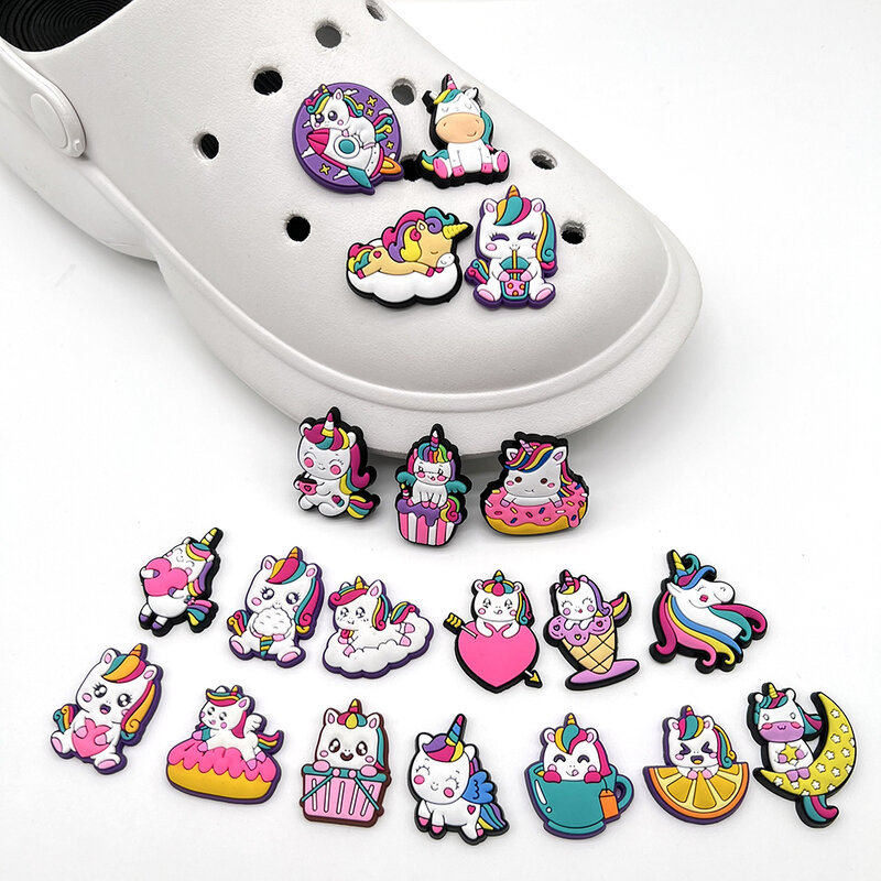 1-38 buah Indah Unicorn sandal sepatu pesona PVC aksesoris anak laki-laki perempuan sandal gesper dekorasi pin cocok hadiah wanita