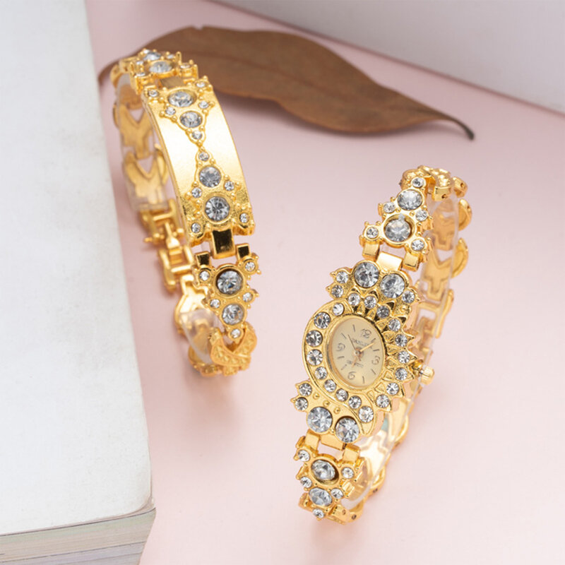 Womens Crystal Diamond Watches Easy Read Dial Golden Rhinestone Plated Watches for Girlfriend Birthday Gift