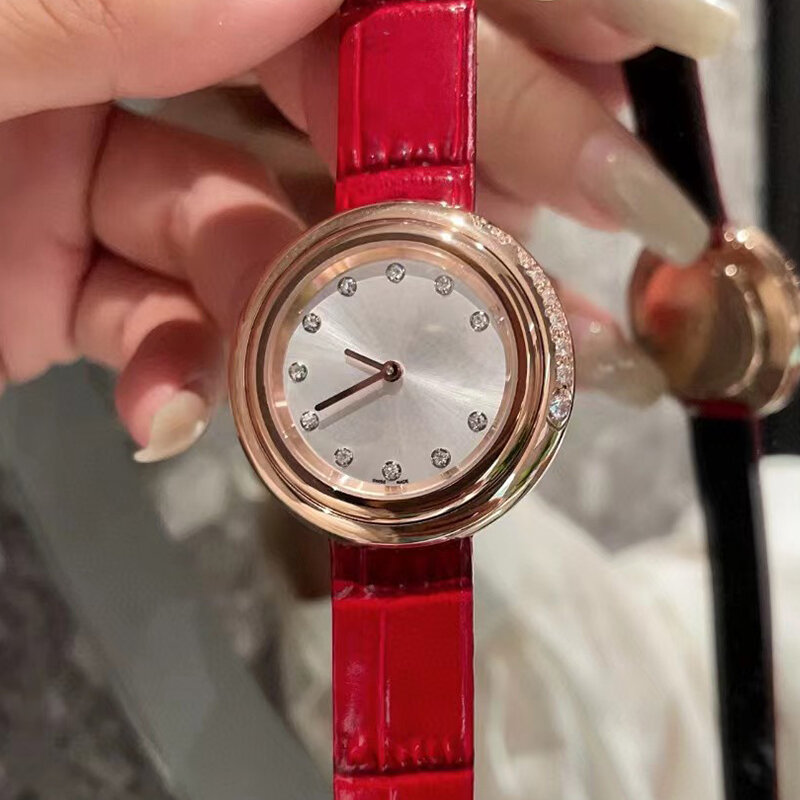 Casing baja bezel berputar desainer dengan jam tangan kuarsa tali kulit sapi dial berlian 2024 jam tangan baru wanita jam tangan mewah modis
