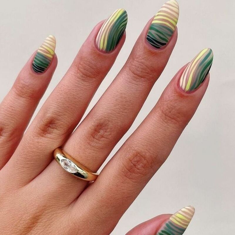 24 szt. Migdałowe sztuczne paznokcie francuskie tęczowe linie kolorowe kwiaty naciskają na paznokcie sztuczne paznokcie Manicure odpinane końcówki do paznokci