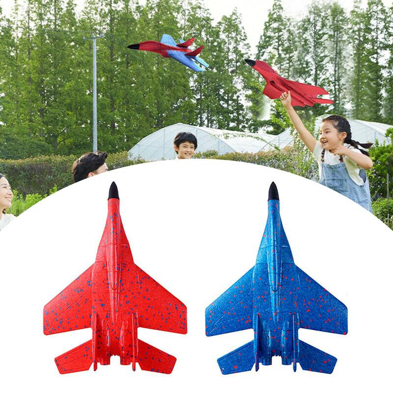 Pesawat Glider busa lempar, mainan permainan olahraga luar ruangan untuk hadiah ulang tahun anak