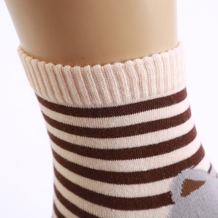 Mittellange Socken aus reiner Baumwolle Erwachsene gestreifte süße Katze weibliche Socken, weibliche Cartoon mittellange weibliche Socken,