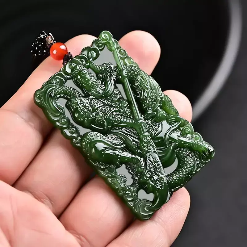 Wu bożek bogactwa Lord Guan Gong wisiorek męski szpinak zielony kwadrat marka jadeitowa glazura szczęśliwy Amulet strażnika błogosławi pokój