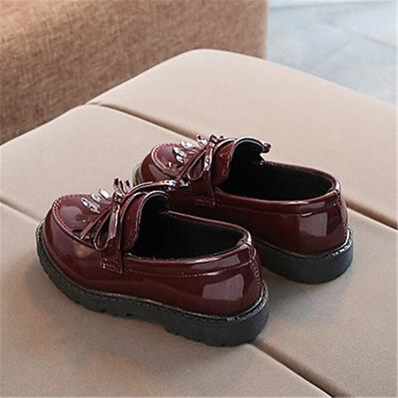 Туфли детские кожаные с бахромой, на плоской подошве, в винтажном стиле