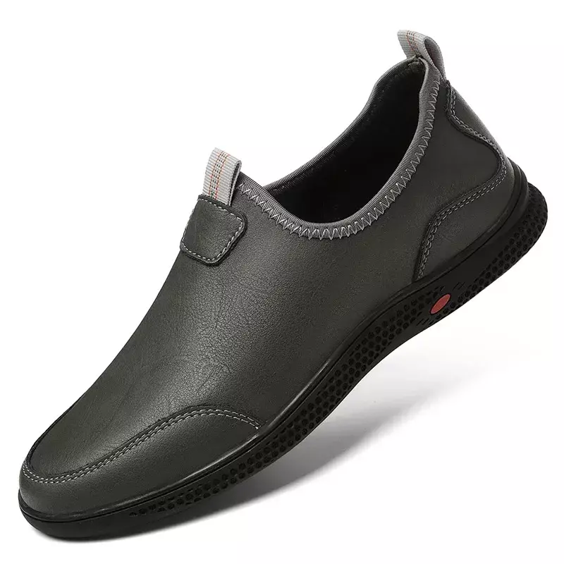 Sapatilhas de couro impermeáveis masculinas, fundo macio, confortáveis sapatos de negócios baixos, deslizamento casual em sapatos