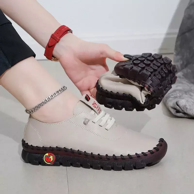 Sepatu kets wanita, sepatu loafer kulit datar bertali musim semi 2023 kasual nyaman untuk ibu Zapatos Chaussure Femme