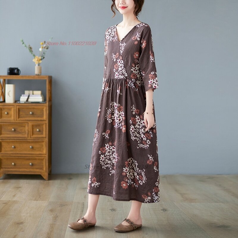 2024 chinesisches Vintage-Kleid nationales V-Ausschnitt lockeres Kleid traditioneller Blumen druck Folk A-Linie langes Kleid feminino Retro Streetwear