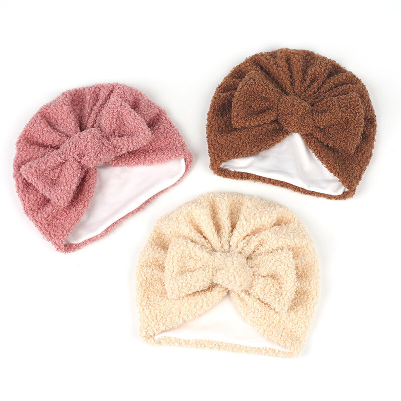 赤ちゃん用の厚手の生地で作られた暖かい帽子,男の子と女の子用の帽子,新生児用のアクセサリー
