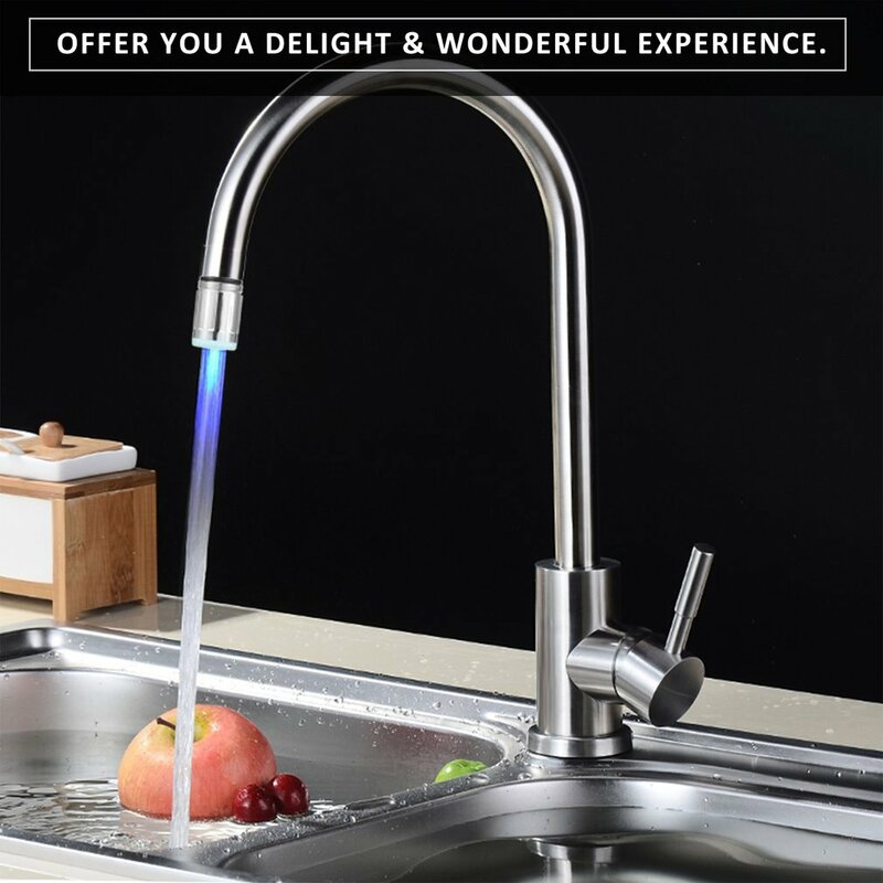 Nouveau robinet d'eau lumineux LED, flux de cuisine, salle de bains, douche, tête de buse 7 couleurs rvb changement de température capteur de lumière