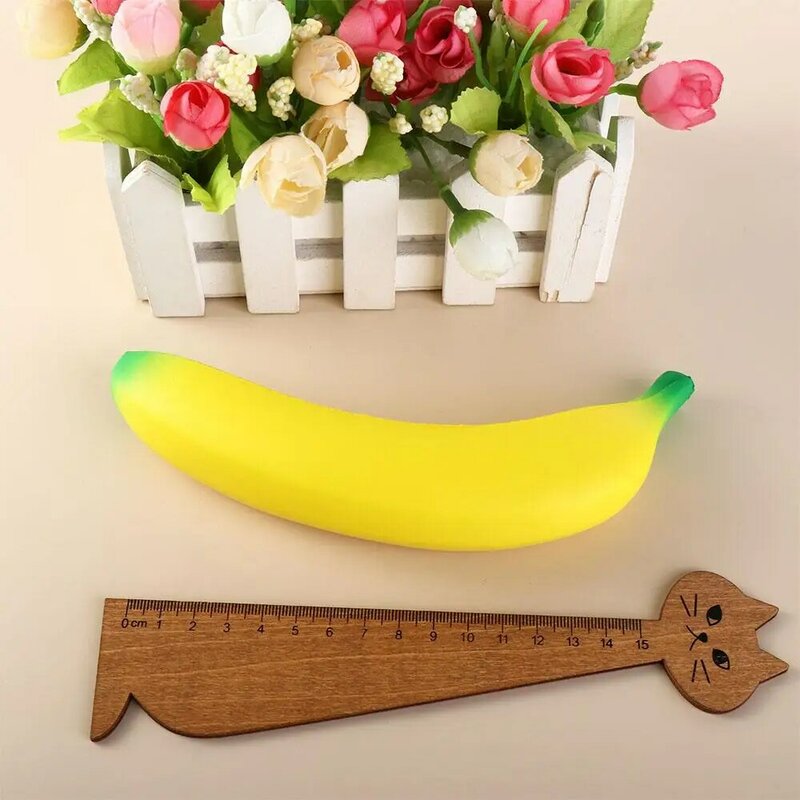 Zabawka do wyciskania owoców banan zabawki do ściskania żółta zielona wolno rosnąca ściskana szczypta zabawka imitacja z Pu Banana zabawki dla dzieci